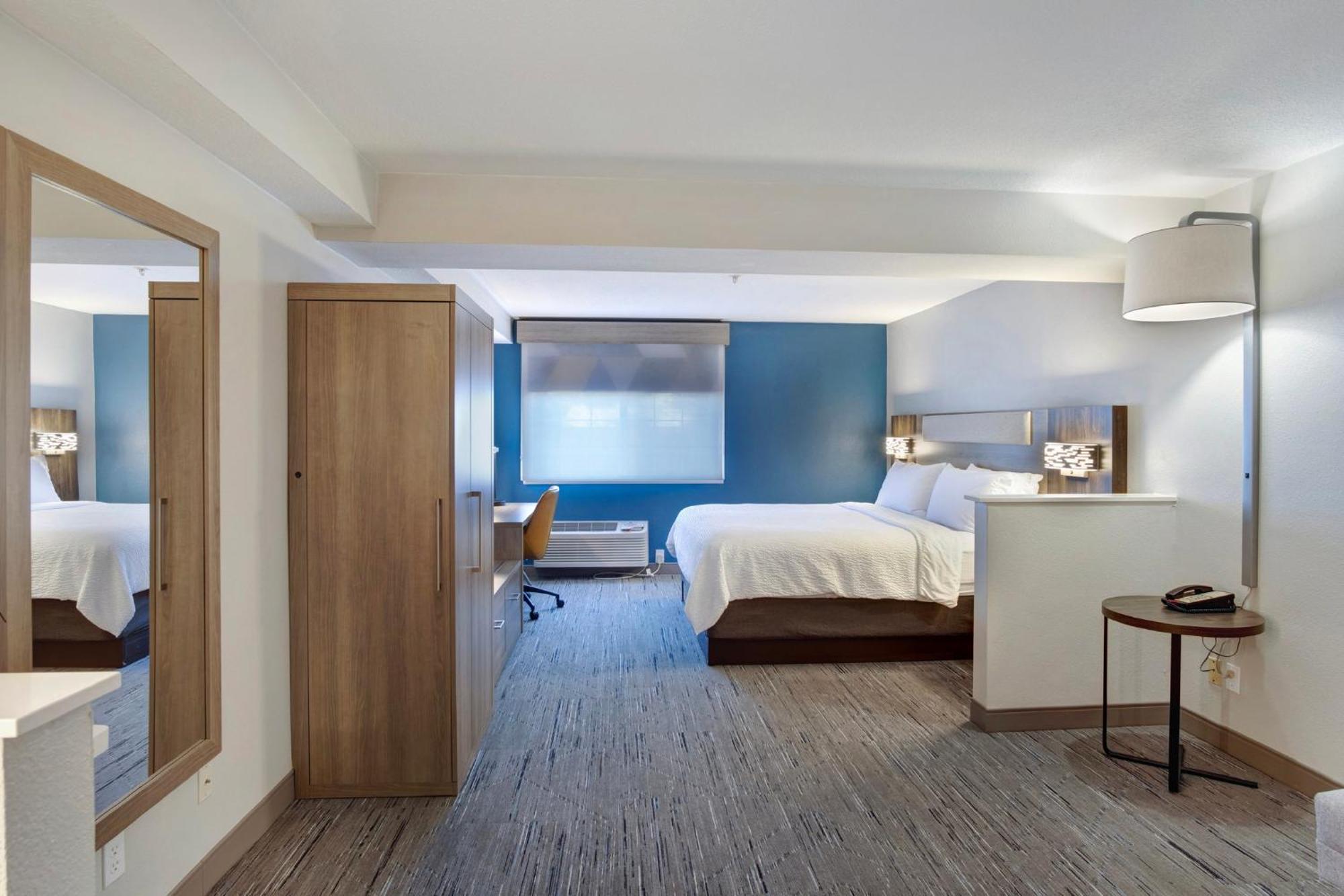 Holiday Inn Express Portland East - Columbia Gorge By Ihg Troutdale Exterior photo